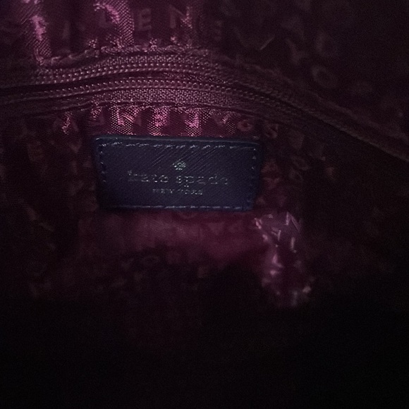 Kate Spade leather adjustable cross body plum purple NWT - Picture 3 of 4